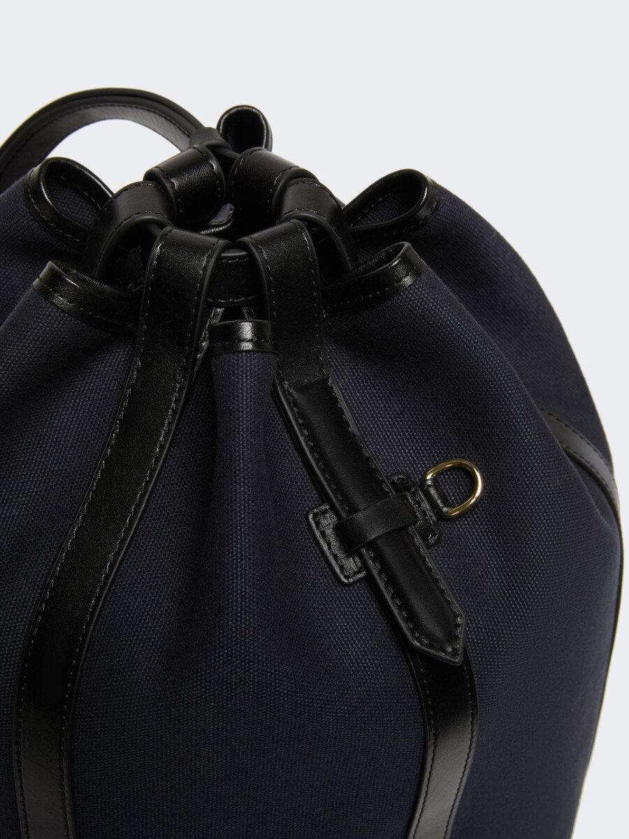 mochila de lona y piel - ultramarino