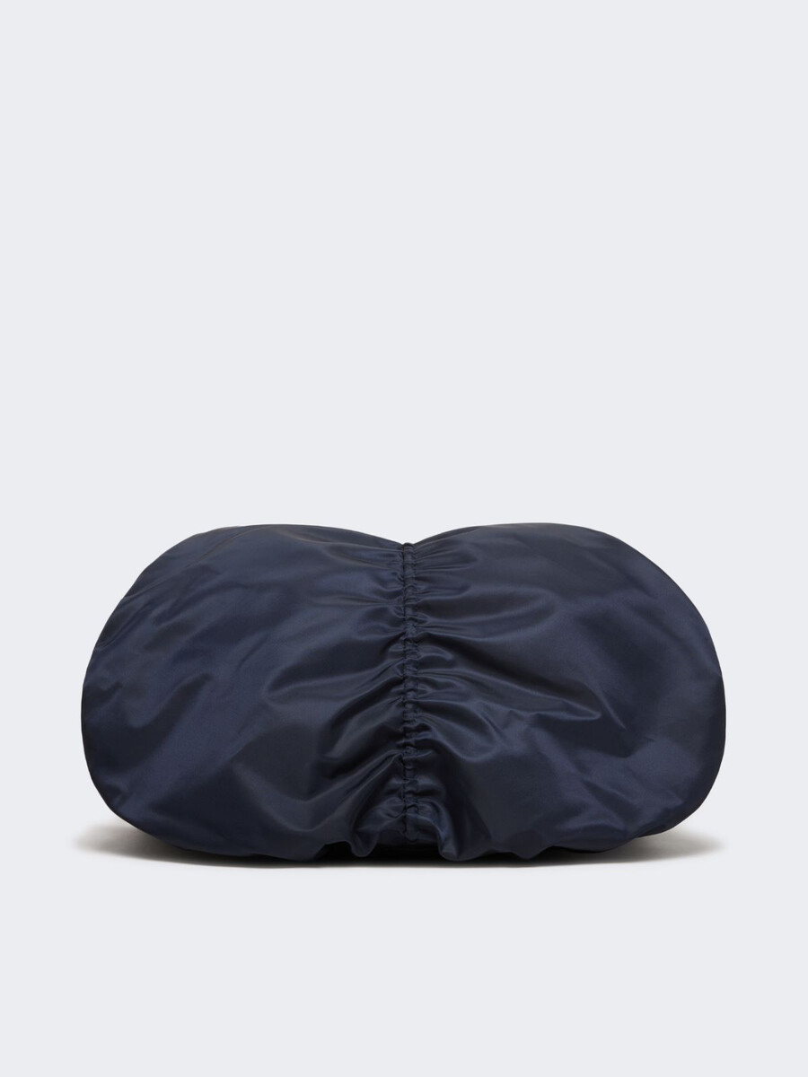 bolso pasticcino extra grande de gabardina técnica - ultramarine