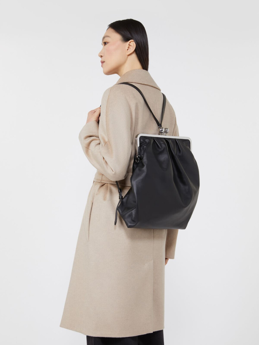 mochila de piel napa - negro
