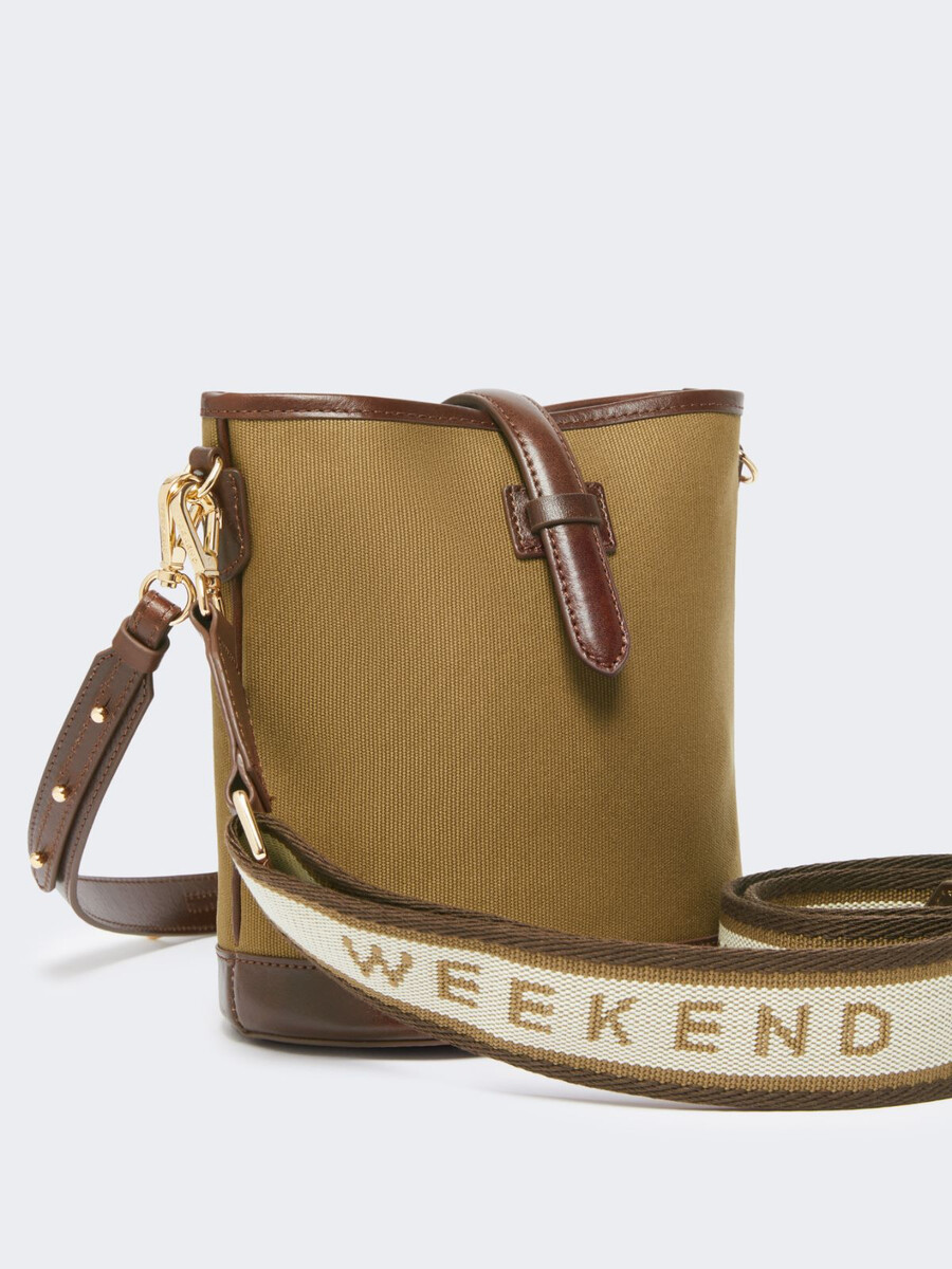 bolso pequeño tipo cubo de lona - bronce