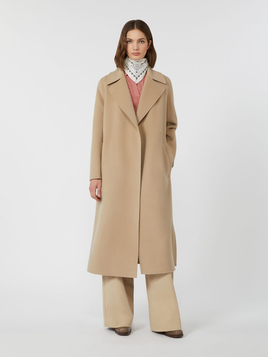 abrigo tipo bata de lana - beige