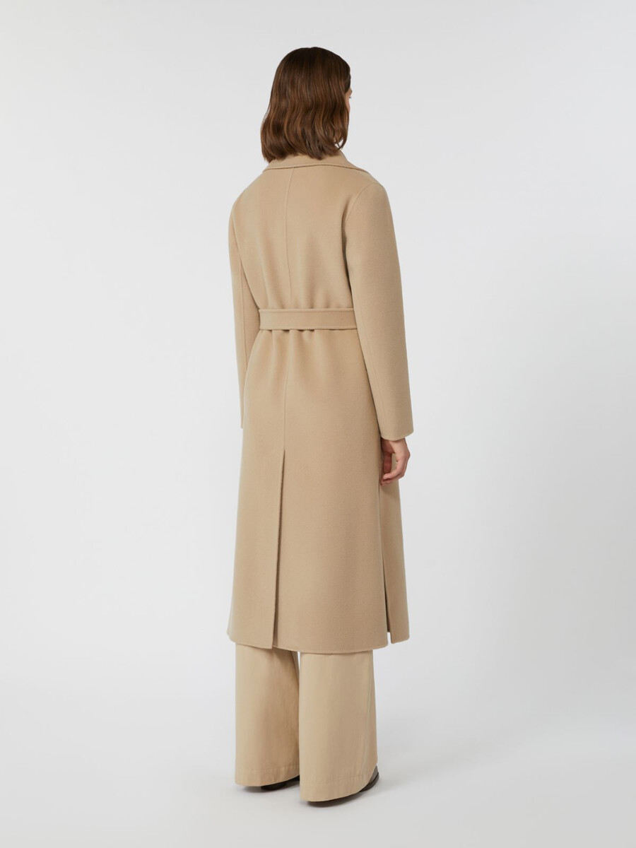 abrigo tipo bata de lana - beige
