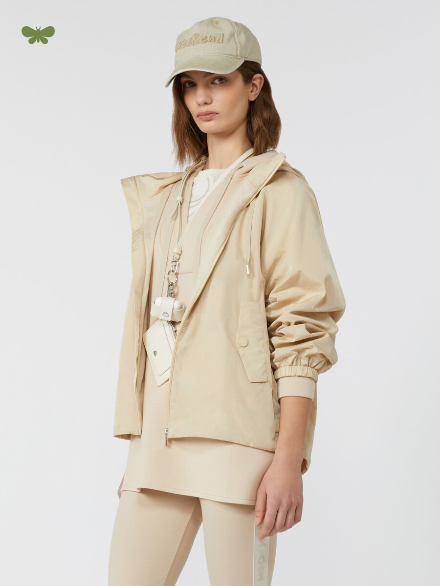 cortavientos técnico de tafetán - beige