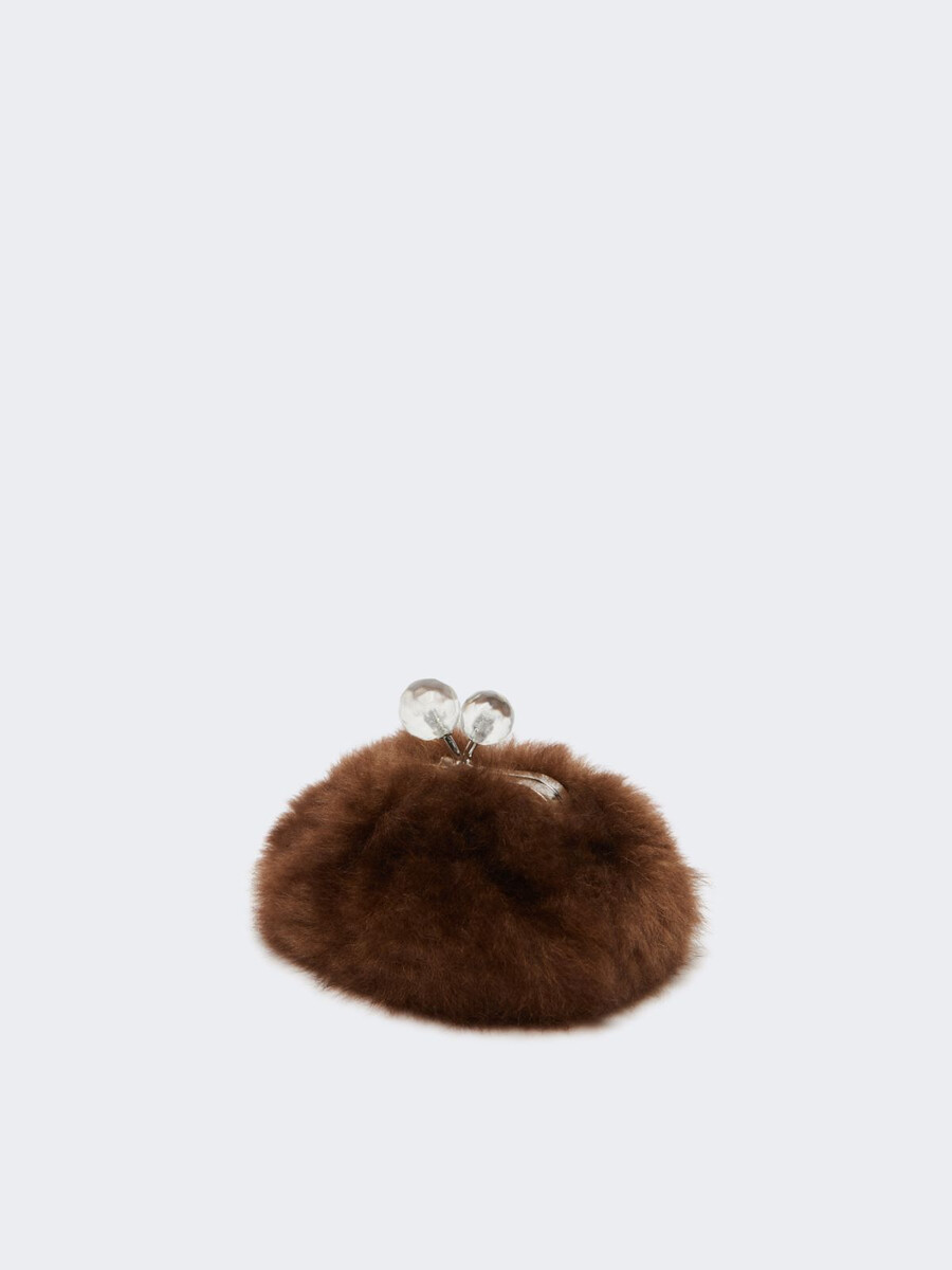 bolso mini pasticcino de piel de oveja esponjosa - caramelo