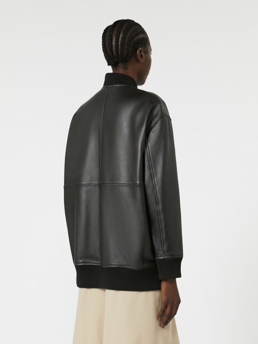 chaqueta bomber larga de piel napa - negra