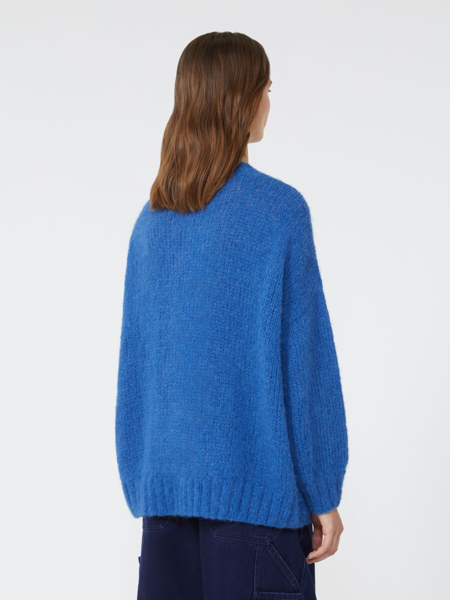cuello alto de alpaca - azul claro