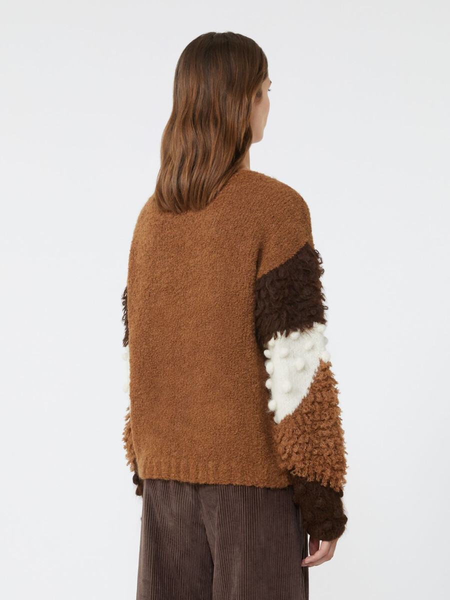 jersey de cuello redondo de alpaca bouclé - tabaco