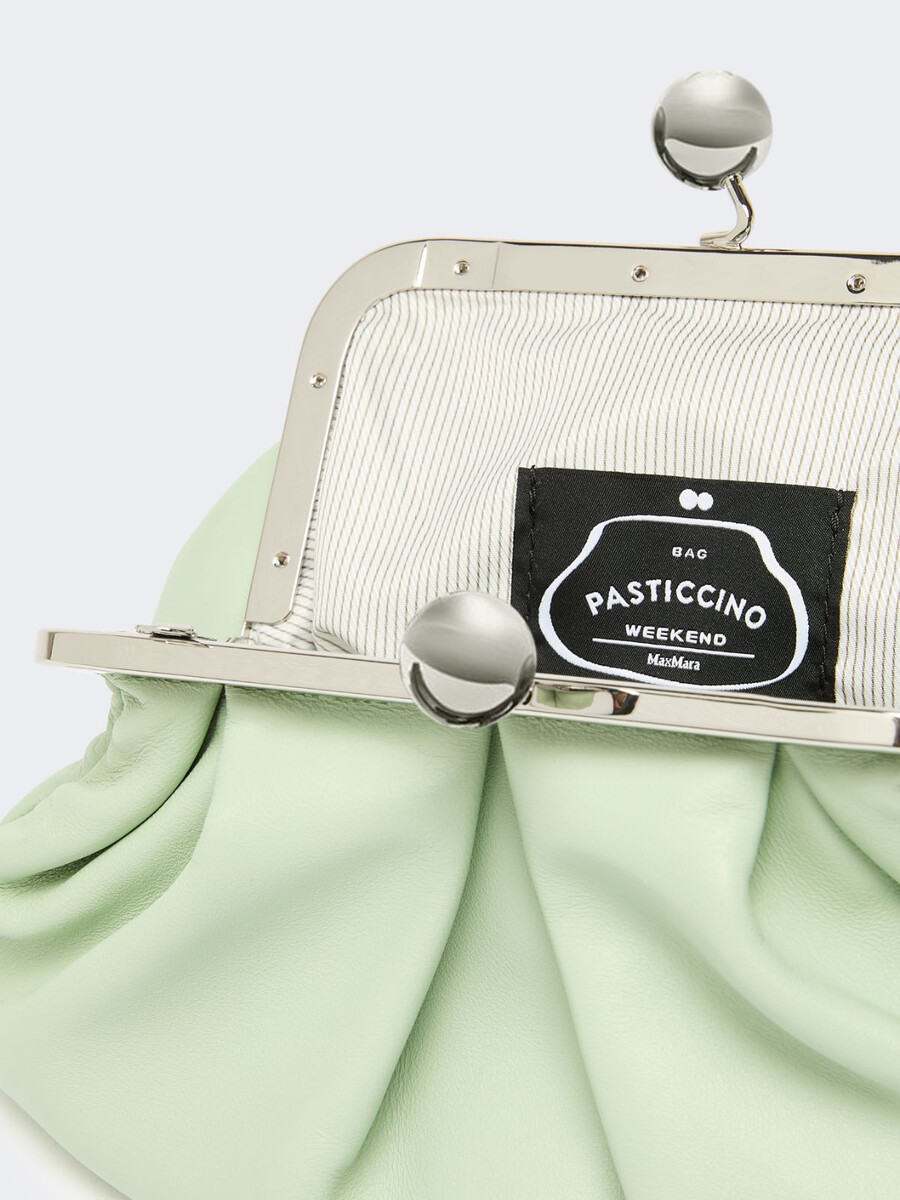 bolso pequeño de piel de oveja pasticcino - verde pastel