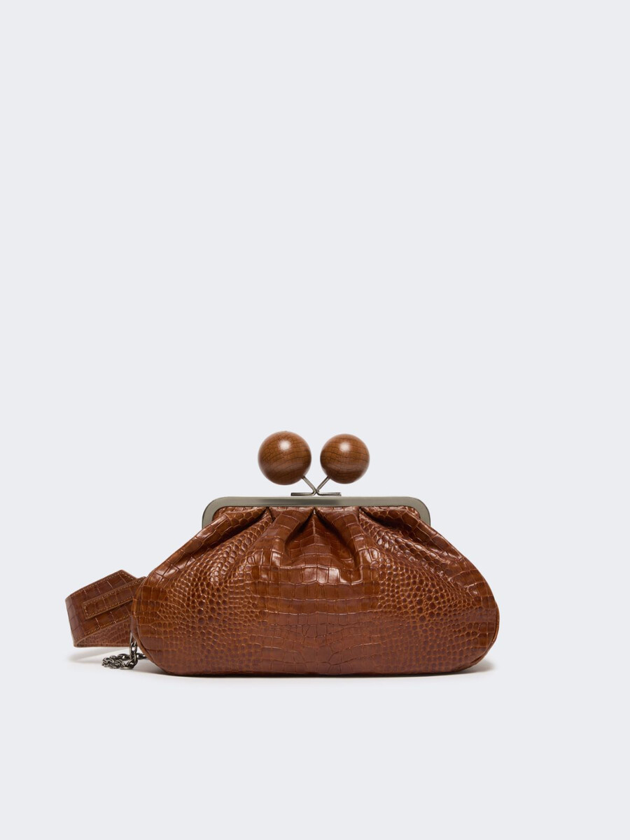 bolso pasticcino mediano de piel con estampado de cocodrilo - rojo marrÓn