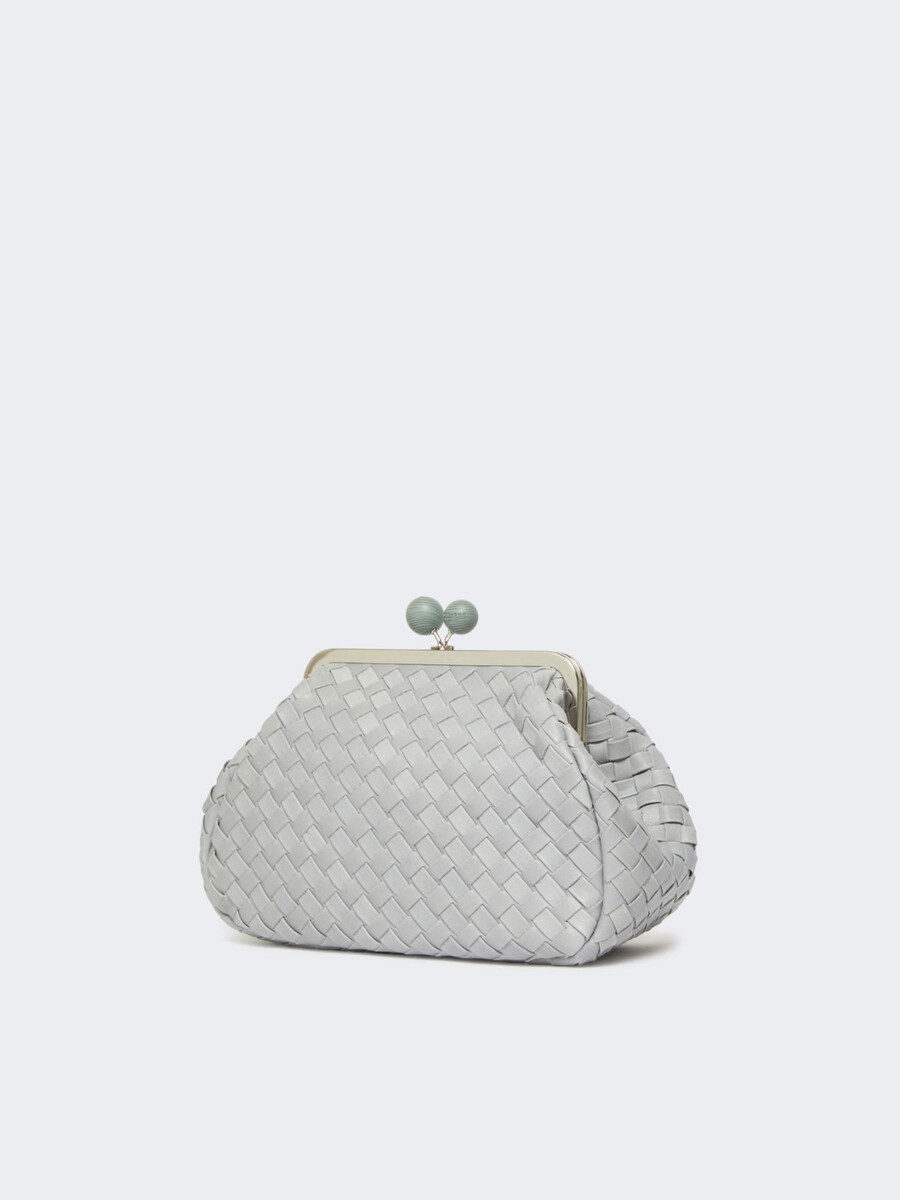 bolso pasticcino mediano de piel tejida - azul claro