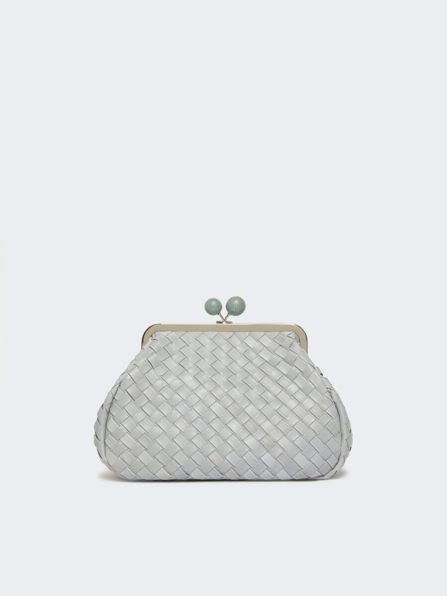 bolso pasticcino mediano de piel tejida - azul claro