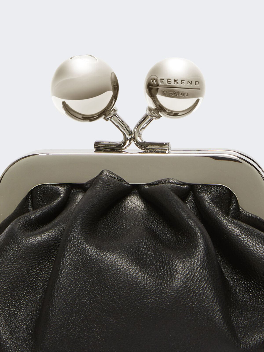 bolso nano pasticcino de piel de oveja napa - negro