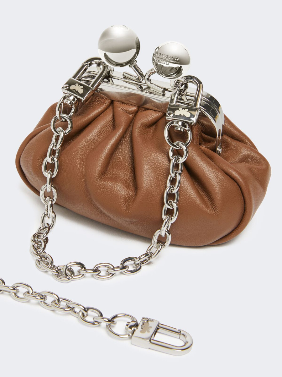 bolso nano pasticcino de piel de oveja napa - tabaco