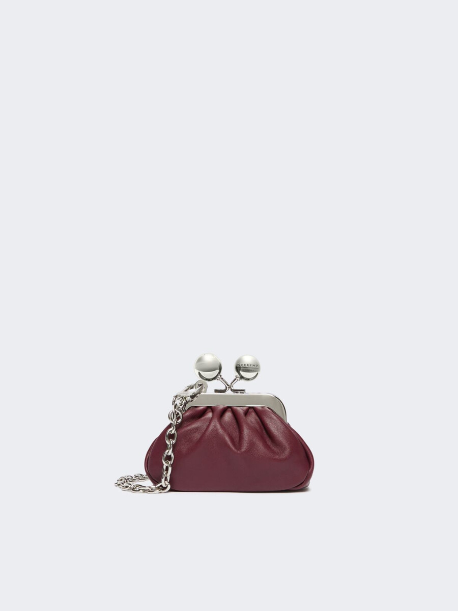 bolso nano pasticcino de piel de oveja nappa - rojo morado