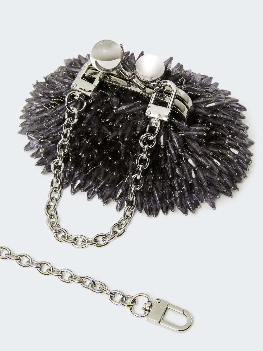 mini bolso pasticcino de satén con pedrería - negro