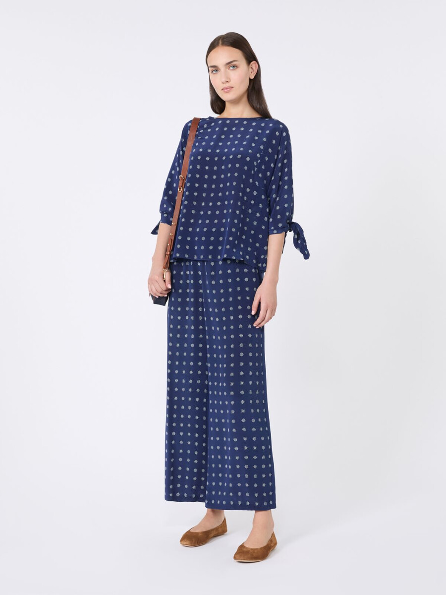 blusa de cuello redondo de crepé de china - azul marino